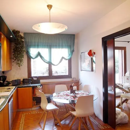 Whitehome Conegliano Exterior photo