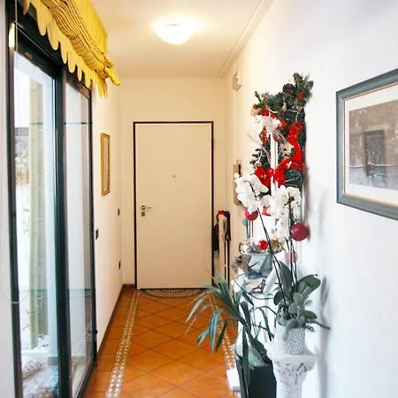 Whitehome Conegliano Exterior photo